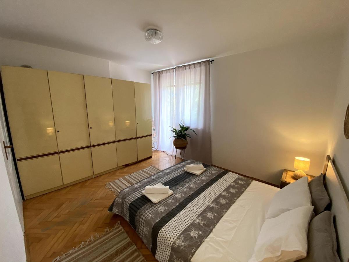Apartman Francesca Pula Exteriör bild